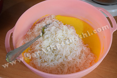افزودن برنج به مایه ته چین