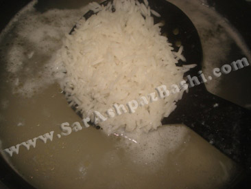 برنج در حال پخت